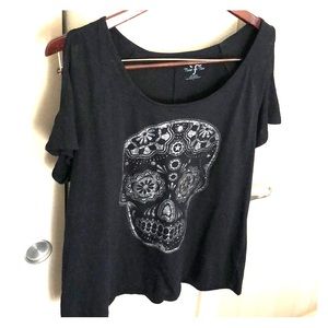 TORRID GLITTER SKULL TWIST TEE